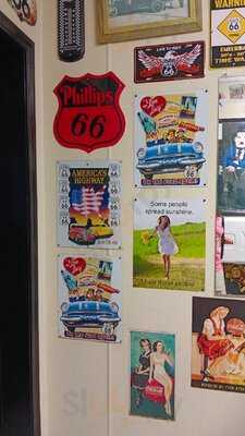 Cruisers Cafe 66