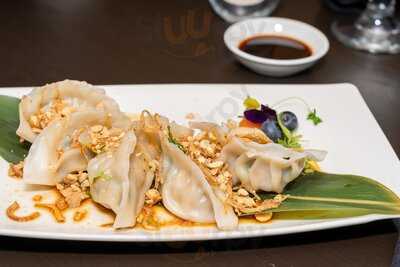 Mizzu Asian Bistro & Hibachi