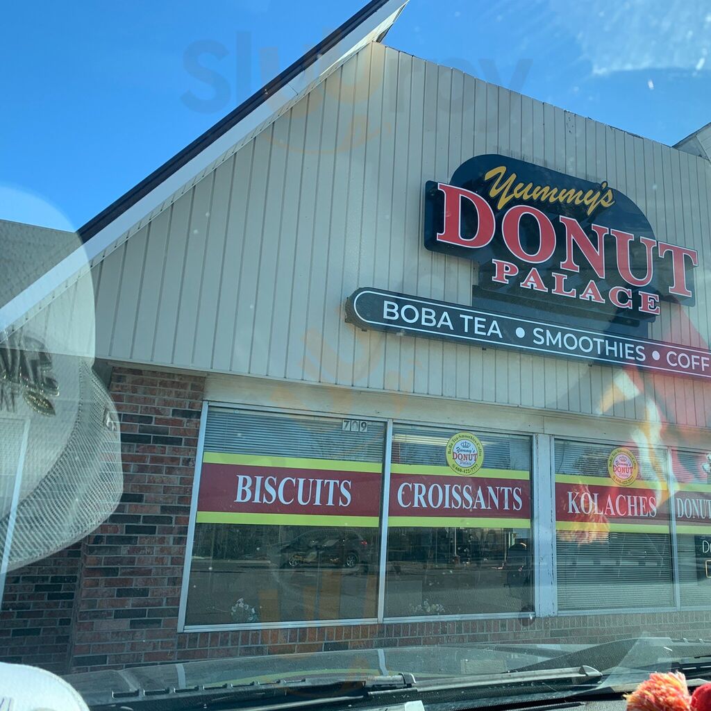 Yummy's Donut Palace & Kolache