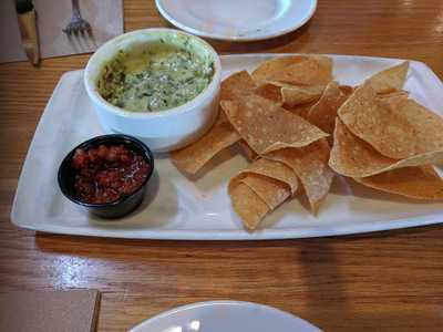 Applebee's Grill + Bar