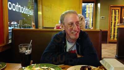 Applebee's Grill + Bar