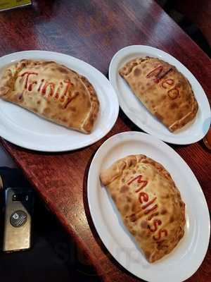 Sully's Pizza And Calzones