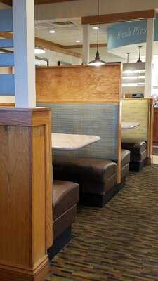 Perkins Restaurant & Bakery