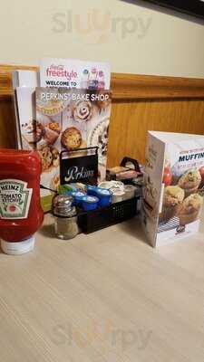 Perkins Restaurant & Bakery
