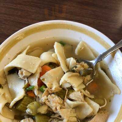 Simply Soup, Salads & Sweets