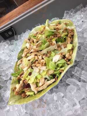 Simply Soup, Salads & Sweets