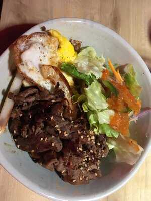 Bulpan Grill & Lounge