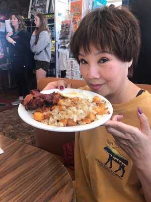 Jeff's Place At Goldies