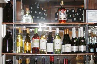 Joe's Filling Station