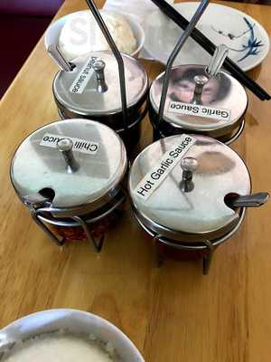 Le Burgeon Bistro And Bar