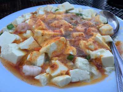 Le Burgeon Bistro And Bar