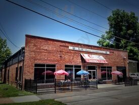 Blue Raven Restaurant & Pub