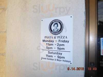 Mama Digrado's Pasta & Pizza