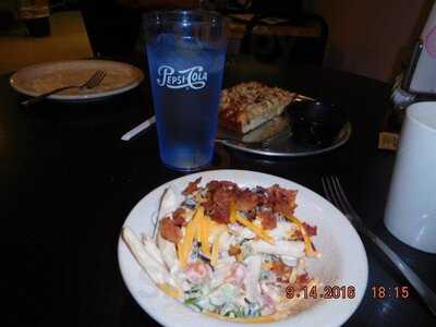 Mama Digrado's Pasta & Pizza