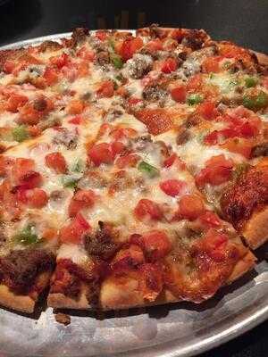 Mama Digrado's Pasta & Pizza