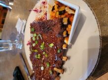 Madison Crossing Lounge