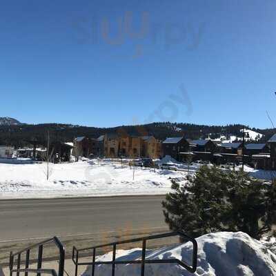 Hungry Moose Market & Deli