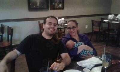 Old Schoolhouse Pub & Restaurant