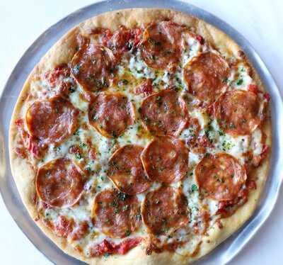 Lucca's Pizzeria & Ristorante