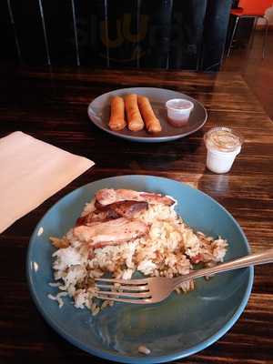 Miget's Island Grill