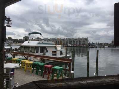 Snappers Waterfront Cafe