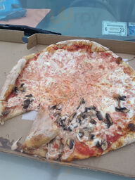 Cosimo's Pizza
