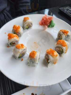 Kitaro Surf & Turf & Sushi