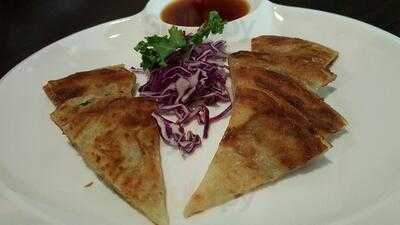 Housaku Asian Fusion