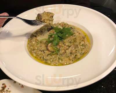 Angelo's Italian Kitchen