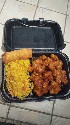 China Moon Restaurant