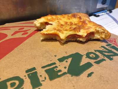 Piezoni's Pizza