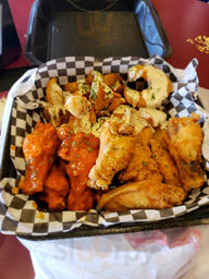 Chalmette Wings And Things