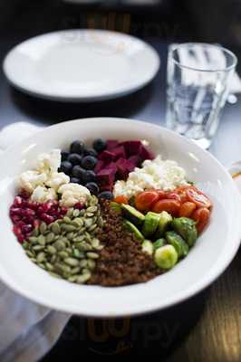 Fuel Restaurant & Sports Bar