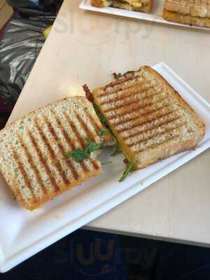 Krown Bakery & Eatery