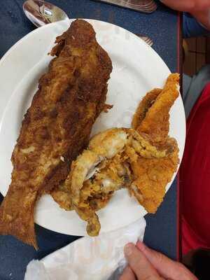 Lois's Country Kitchen