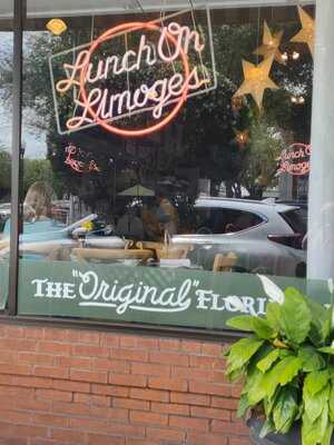 Florida Cracker Lunch On Limoges