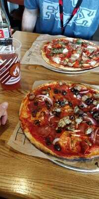 Blaze Pizza