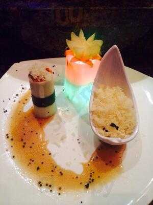 Sashimi Sushi Asian Bistro