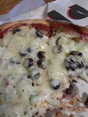 U-know Pizza And Sandwich Shop