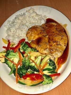 Martha`s Grill & Bar