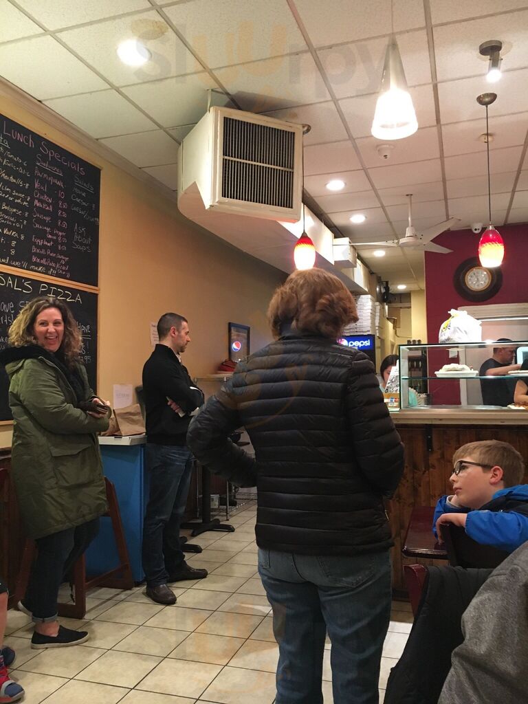 Sal's Pizza