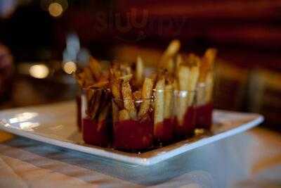 The Woodcliff Restaurant