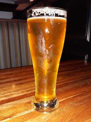 Rocky River Tap And Table