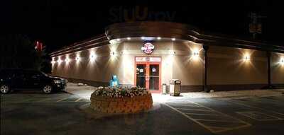 Big Red Restaurant & Sports Bar