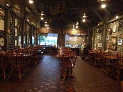 Cracker Barrel