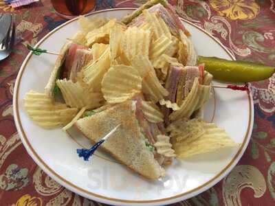 Courthouse Whistlestop Cafe