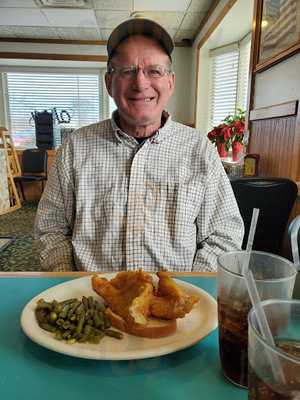 Daphne's Family Restaurant