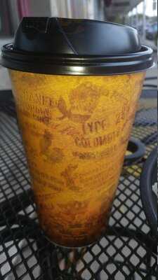 Flossie & Delzena's Gourmet Grind & Gifts