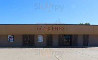 Maximus Restaurant & Sports Bar