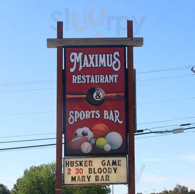 Maximus Restaurant & Sports Bar